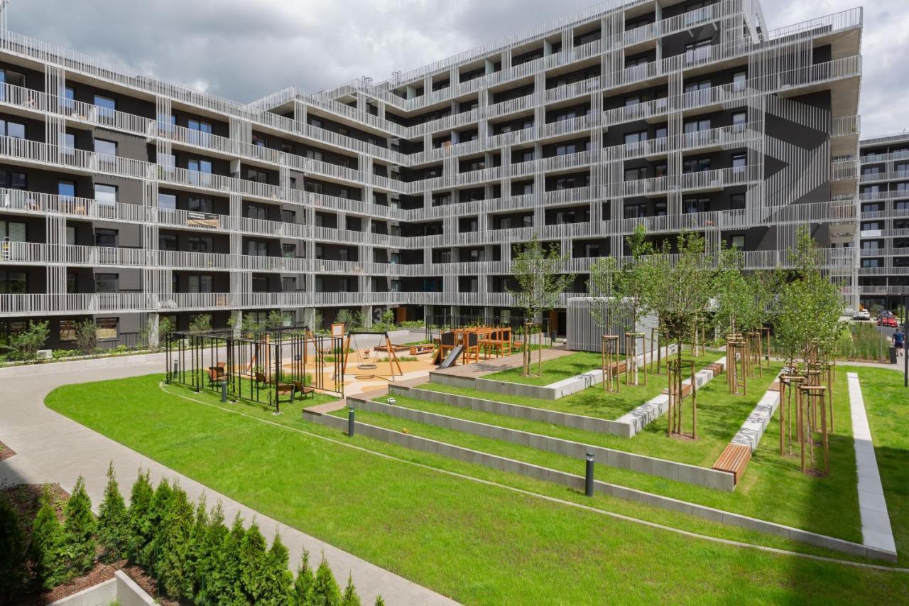 Stacja Wola Apartment Guminska By Noclegi Renters Варшава Экстерьер фото