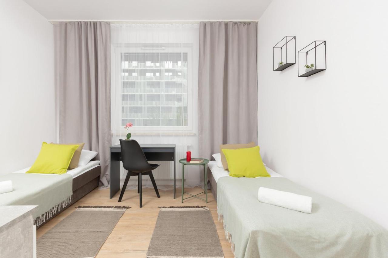 Stacja Wola Apartment Guminska By Noclegi Renters Варшава Экстерьер фото